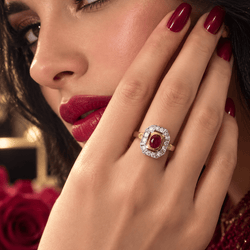 Bague Cocktail en or jaune, rubis et diamants - Castafiore