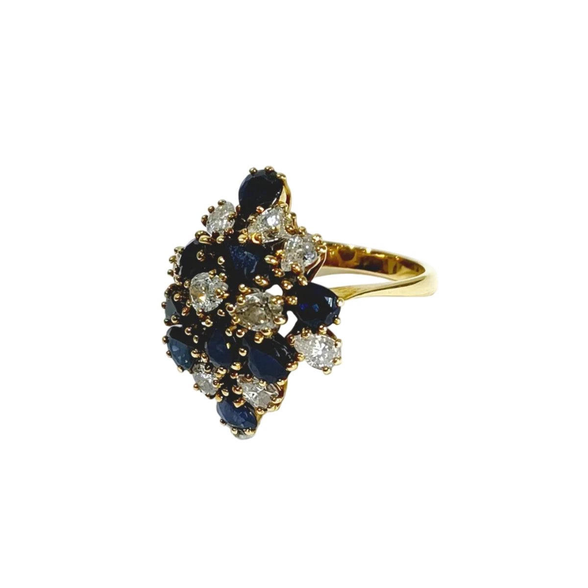 Bague Cocktail en or jaune, saphirs et diamants - Castafiore