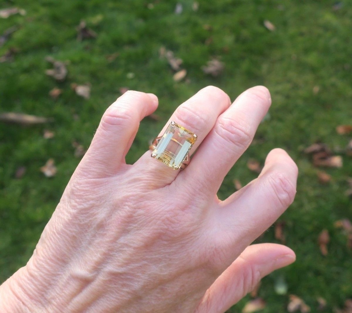 Bague cocktail en or rose et citrine - Castafiore