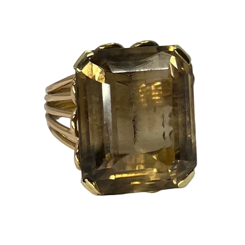 Bague Cocktail en or rose et quartz - Castafiore