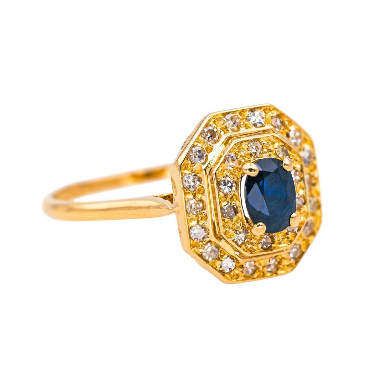 Bague Cocktail en or rose, saphir et diamants - Castafiore