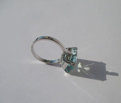 Bague Cocktail en platine et aigue-marine - Castafiore