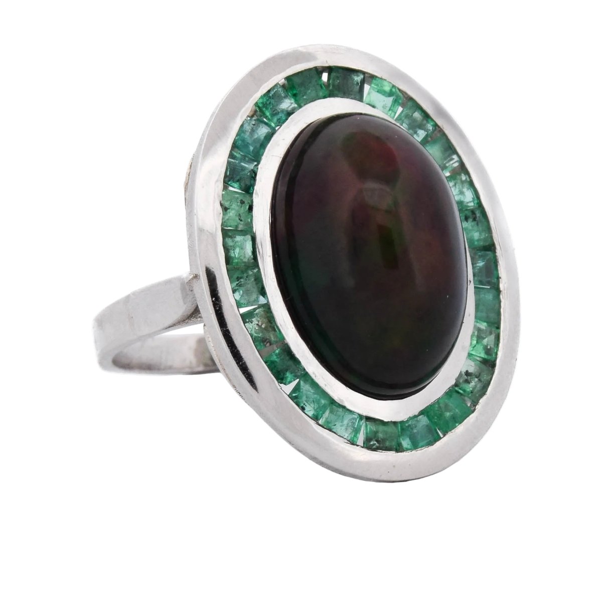 Bague Cocktail en platine, opale et émeraudes - Castafiore