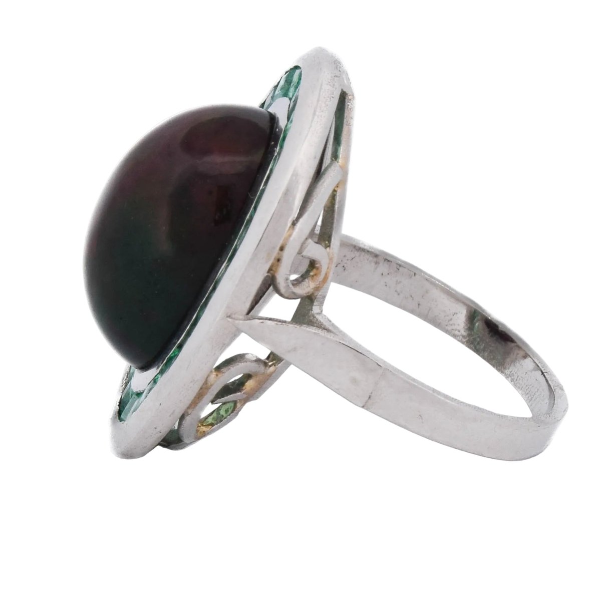Bague Cocktail en platine, opale et émeraudes - Castafiore