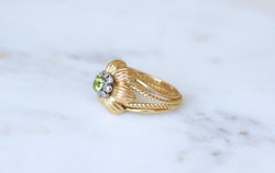 Bague Cocktail Fleur Péridot Diamants Or Jaune - Castafiore