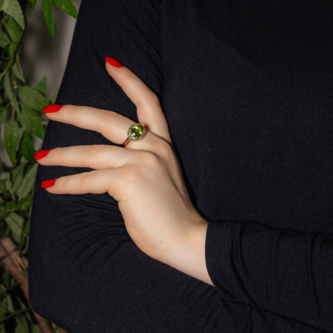 Bague Cocktail POMELLATO "Tabou" en or rose, argent et péridots - Castafiore