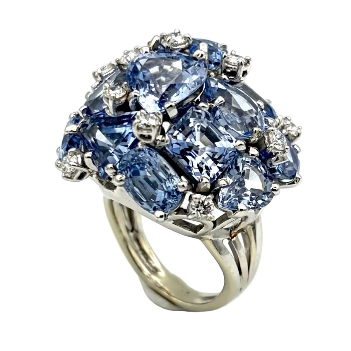 Bague Cocktail SEAMAN SCHEPPS "Bubbles" en or blanc, saphirs et diamants - Castafiore