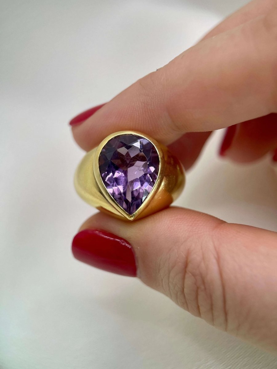 Bague cocktail vintage en or jaune et améthyste poire - Castafiore