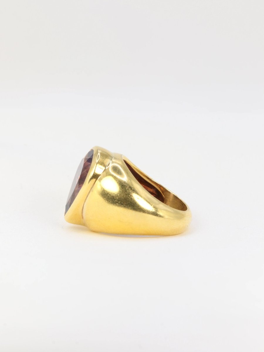 Bague cocktail vintage en or jaune et améthyste poire - Castafiore