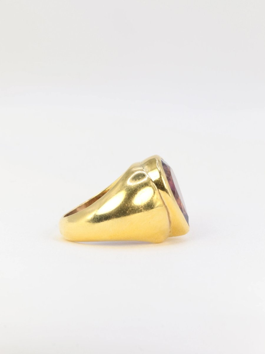 Bague cocktail vintage en or jaune et améthyste poire - Castafiore