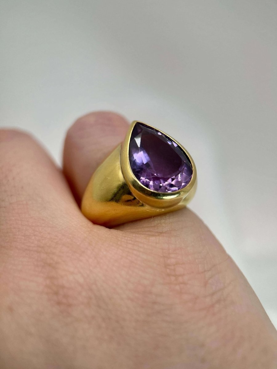 Bague cocktail vintage en or jaune et améthyste poire - Castafiore