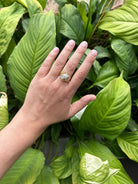 Bague "Cordage" en or rose, platine et diamants, travail Français, vers 1950 - Castafiore