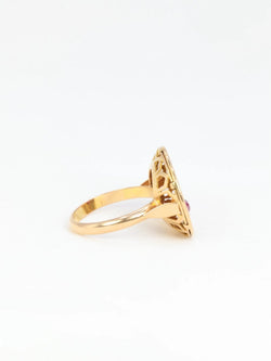 Bague d’amour vintage IL BAT POUR TOI en or et rubis - Castafiore