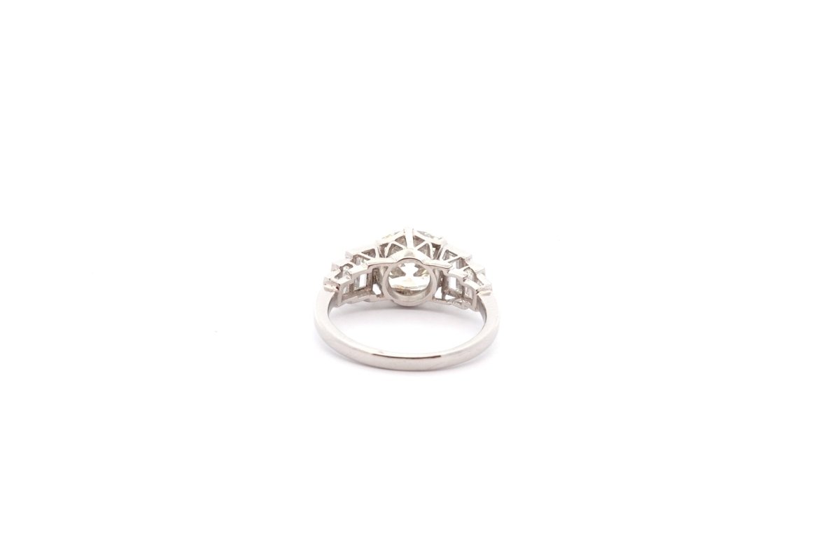 Bague de fiançailles en platine et diamants - Castafiore