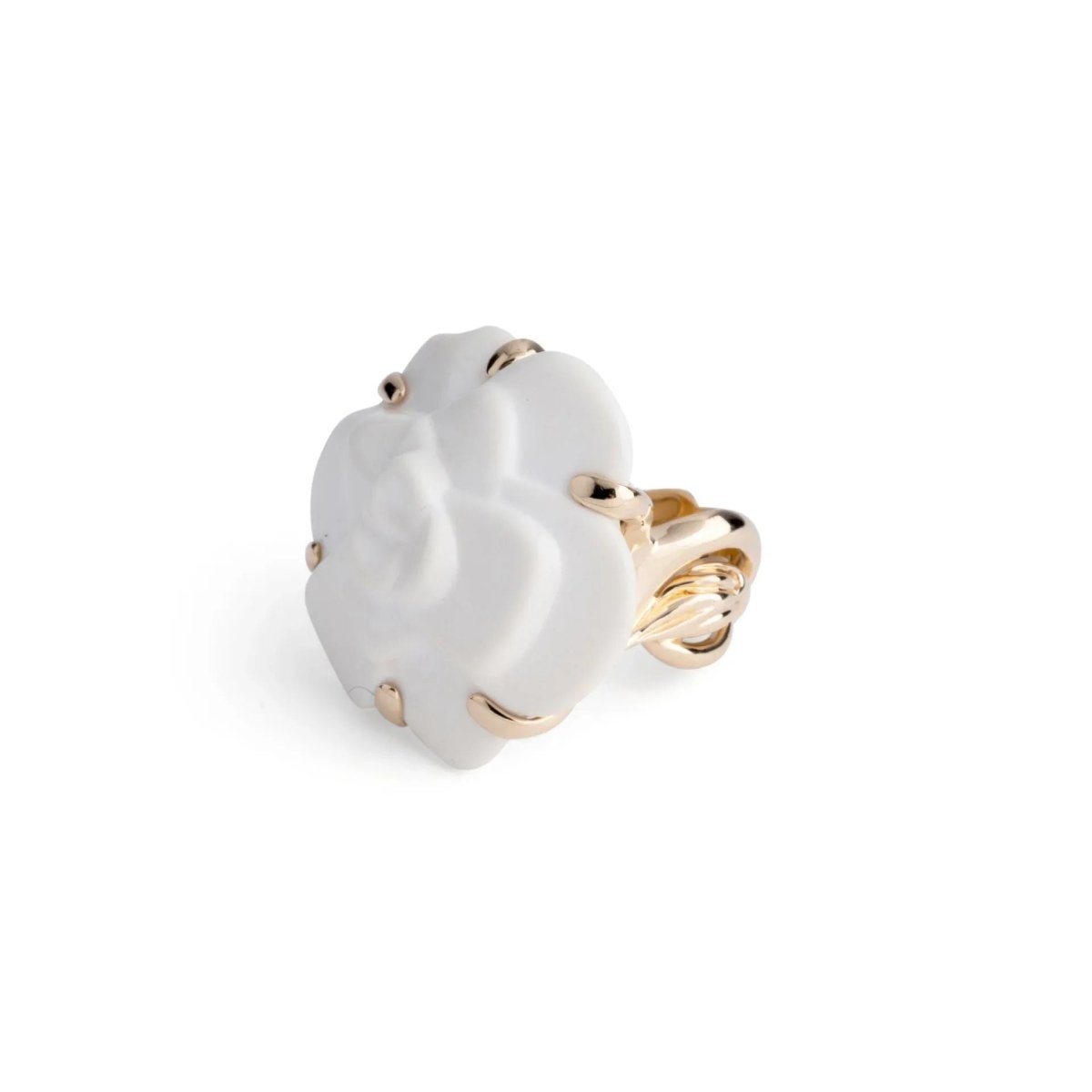 Bague de la maison Chanel Modèle Camélia - Castafiore