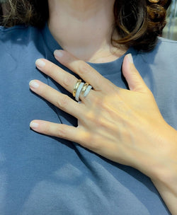 Bague de la maison Chaumet, collection Tango en diamant - Castafiore