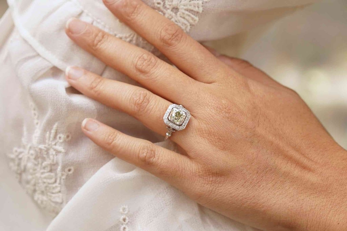 Bague de style Art Déco diamant en platine - Castafiore