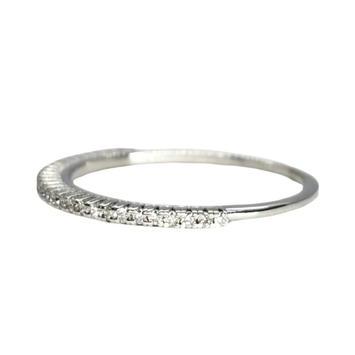 Bague Demi-alliance en or blanc et diamants - Castafiore