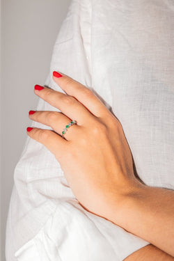 Bague Demi - alliance Or blanc Emeraude - Castafiore