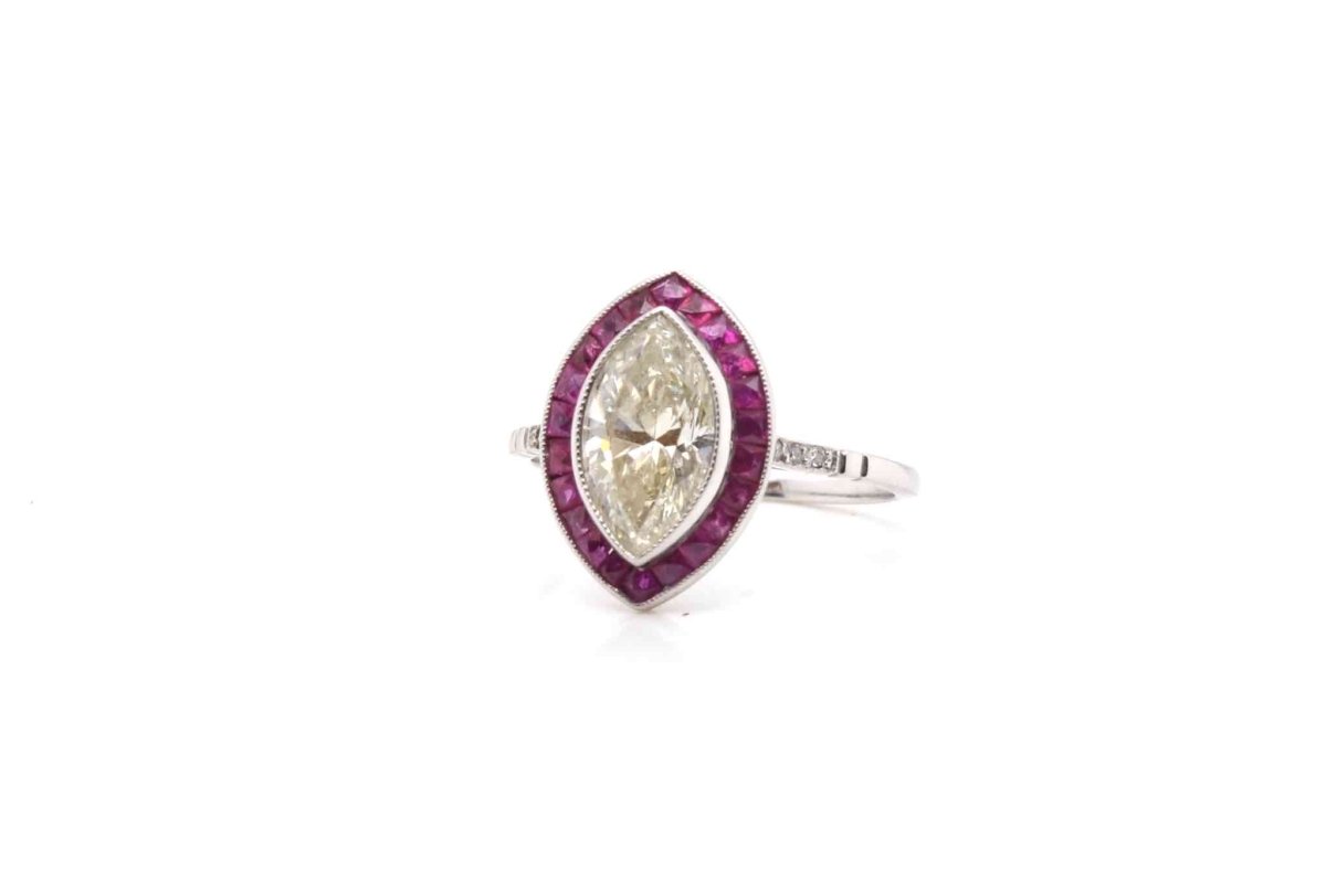 Bague diamant navette en or 18K - Castafiore