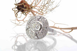 Bague diamants style art déco en platine - Castafiore