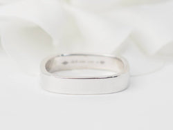 Bague Dinh Van carrée en or blanc - Castafiore