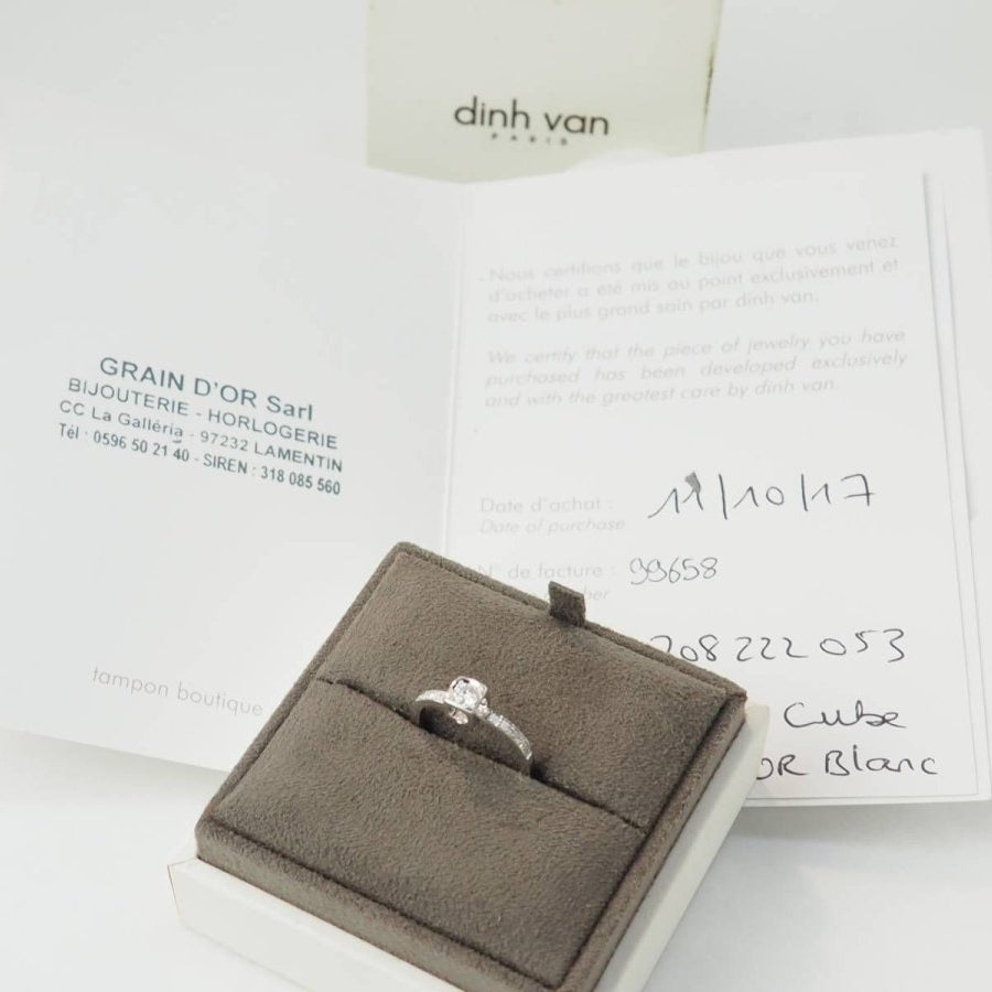 Bague Dinh Van Cube en or blanc et diamants - Castafiore