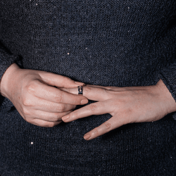 Bague DINH VAN "Serrure" en or blanc et diamant - Castafiore