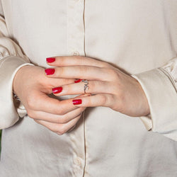 Bague DIOR "Dioramour" en or blanc et diamant - Castafiore