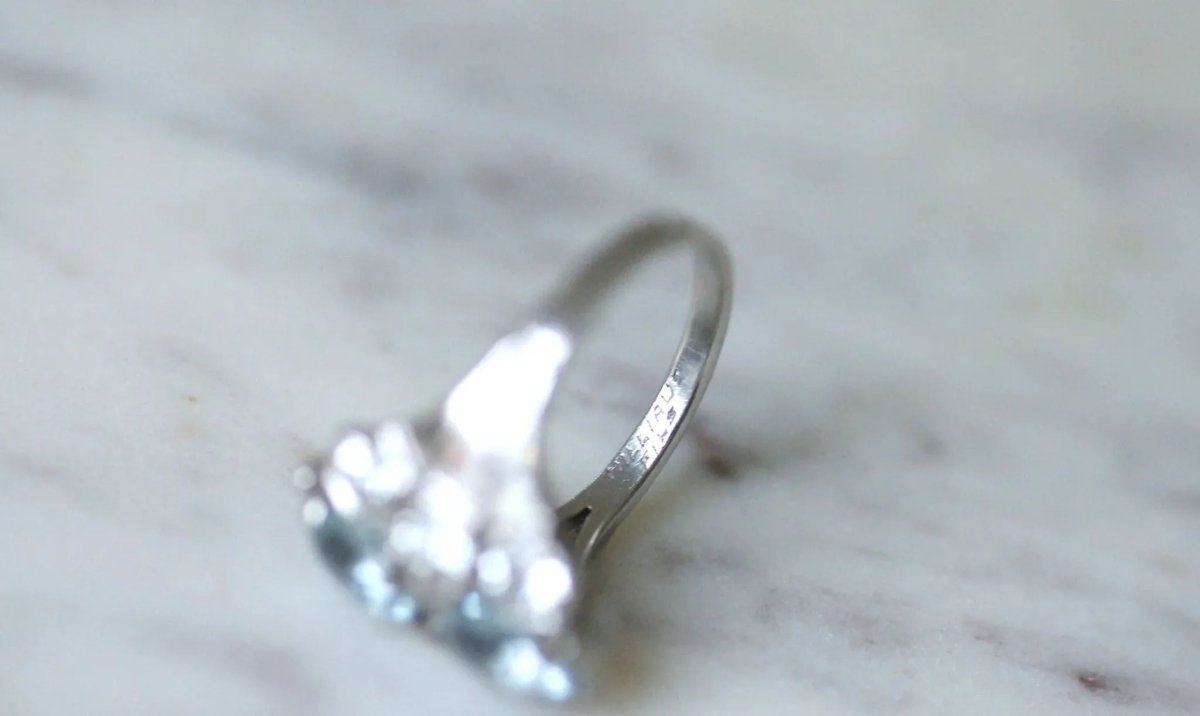 Bague dôme Art Deco aigue - marine et diamant - Castafiore
