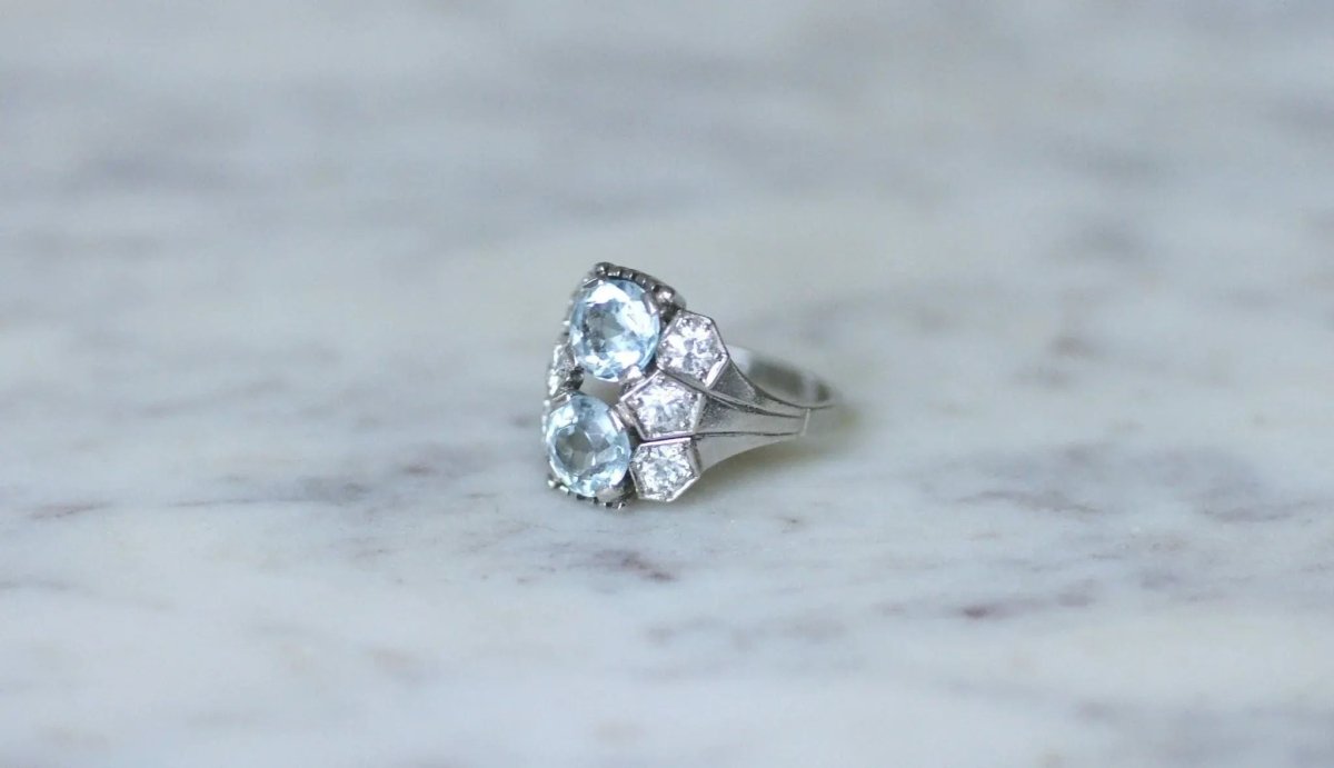 Bague dôme Art Deco aigue - marine et diamant - Castafiore