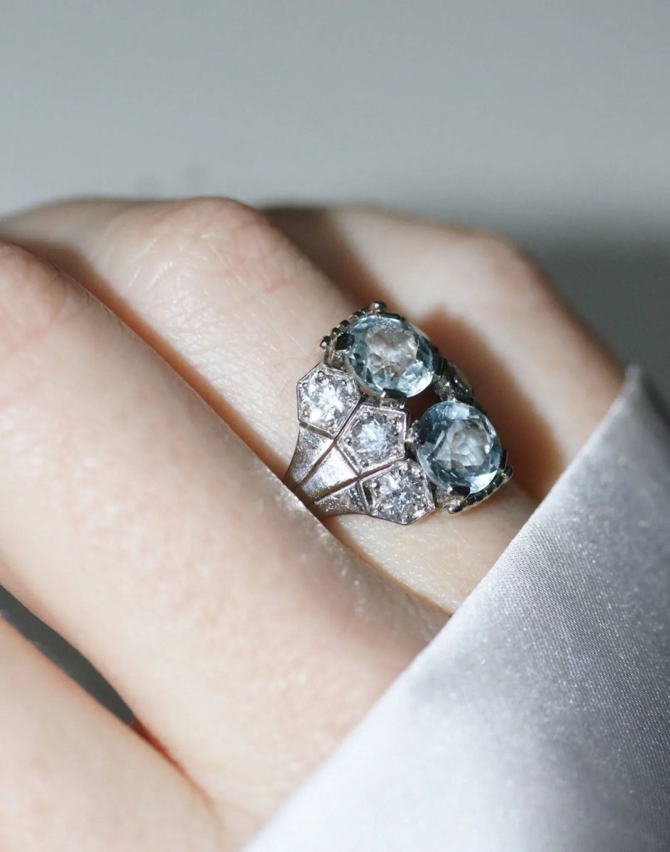Bague dôme Art Deco aigue - marine et diamant - Castafiore