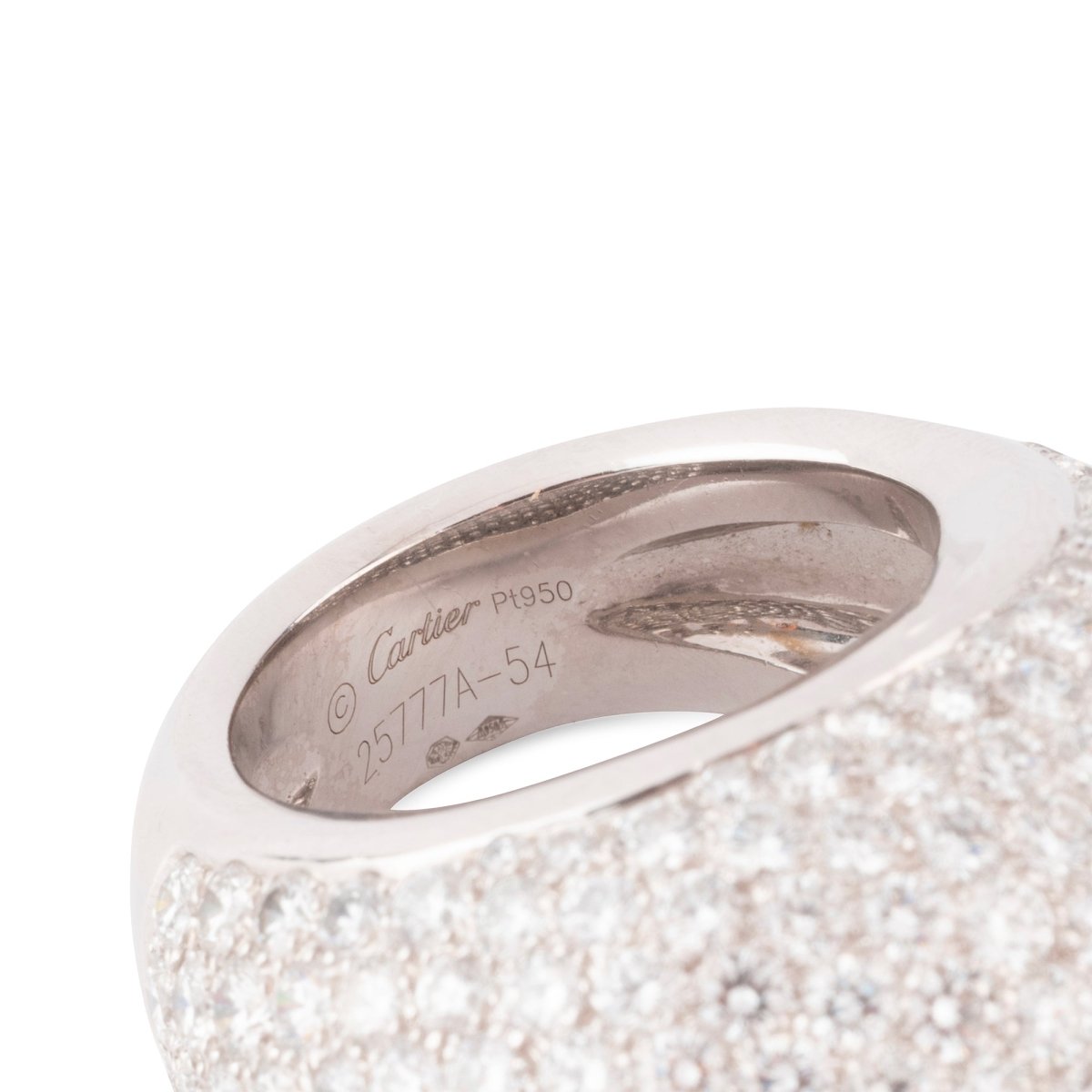 Bague Dôme CARTIER "Coussin" en platine et diamants - Castafiore