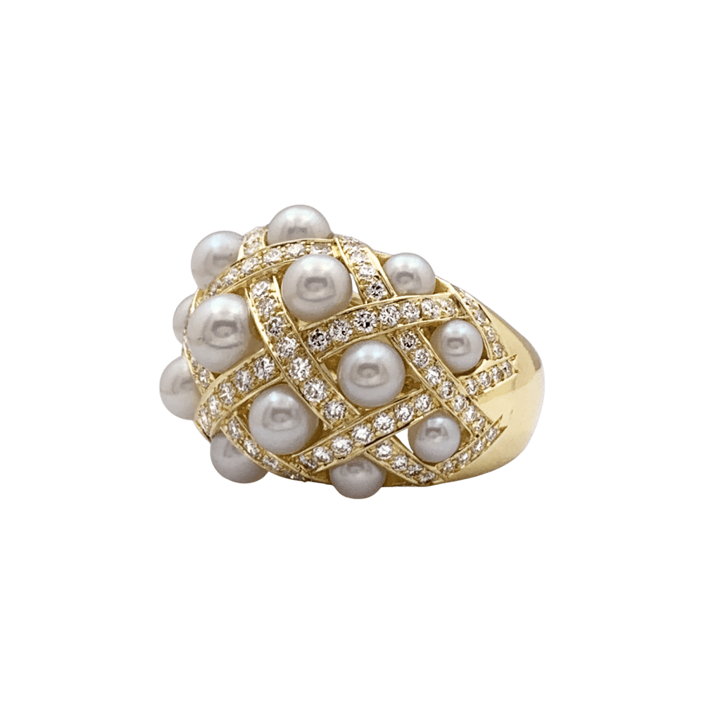 Bague Dôme CHANEL "Baroque" en or jaune, perles et diamants - Castafiore