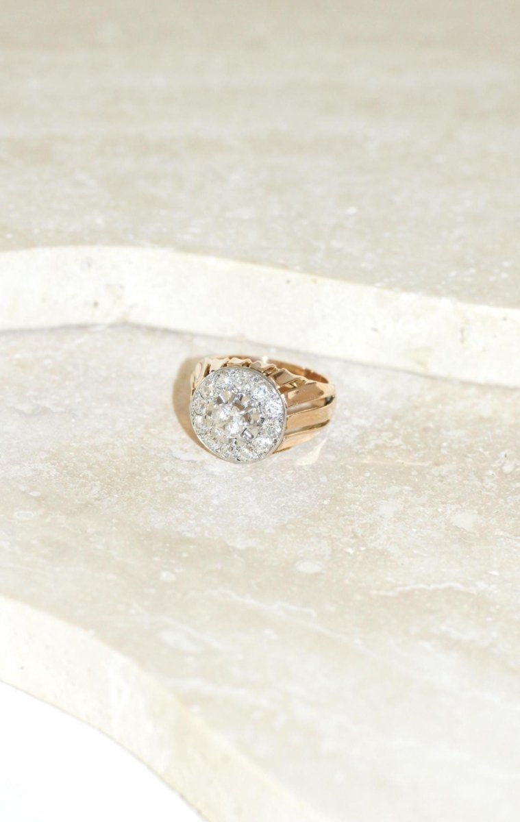 Bague Dôme Diamants 2,40 Cts Or rose et Platine Années 40 - Castafiore