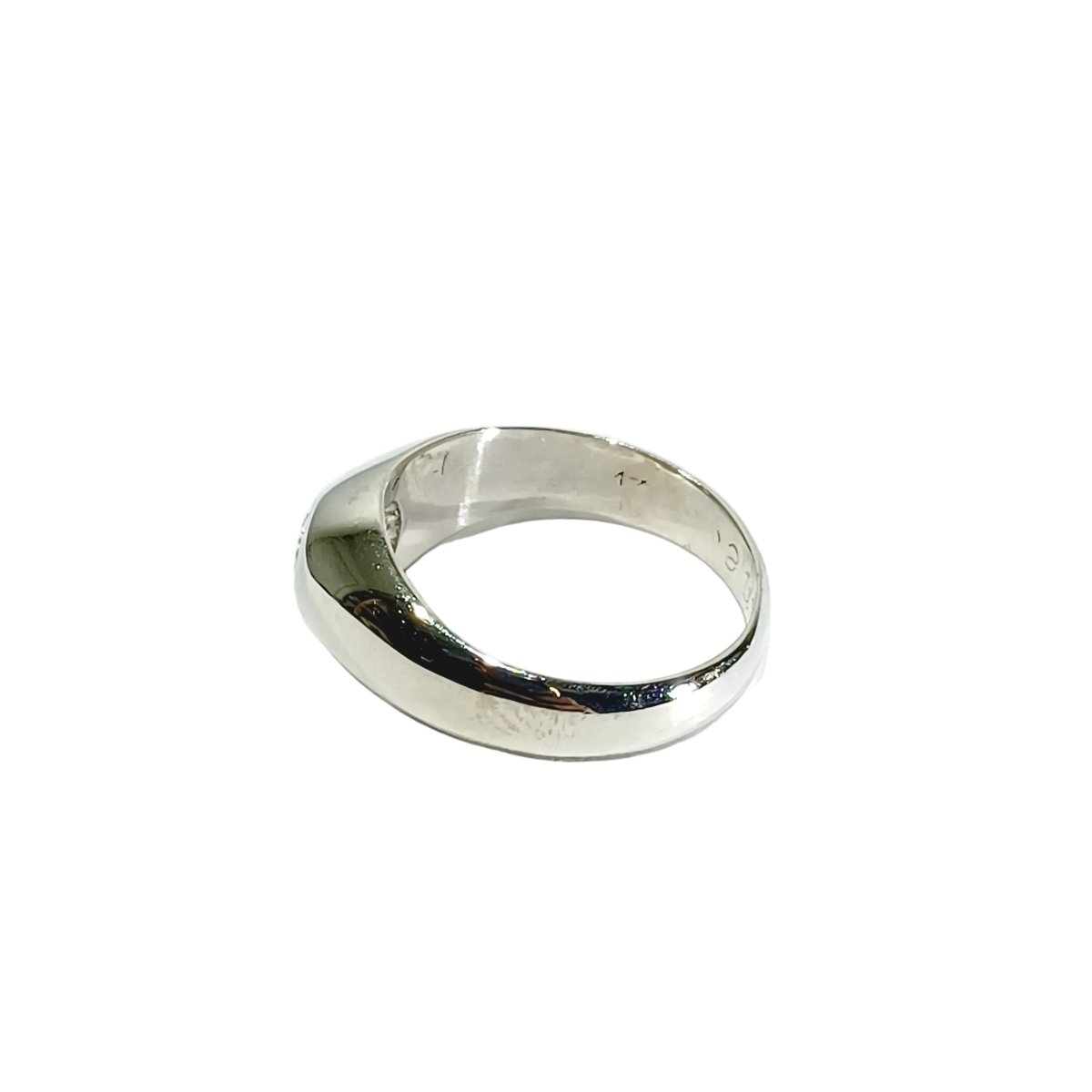 Bague Dôme en or blanc et diamant - Castafiore