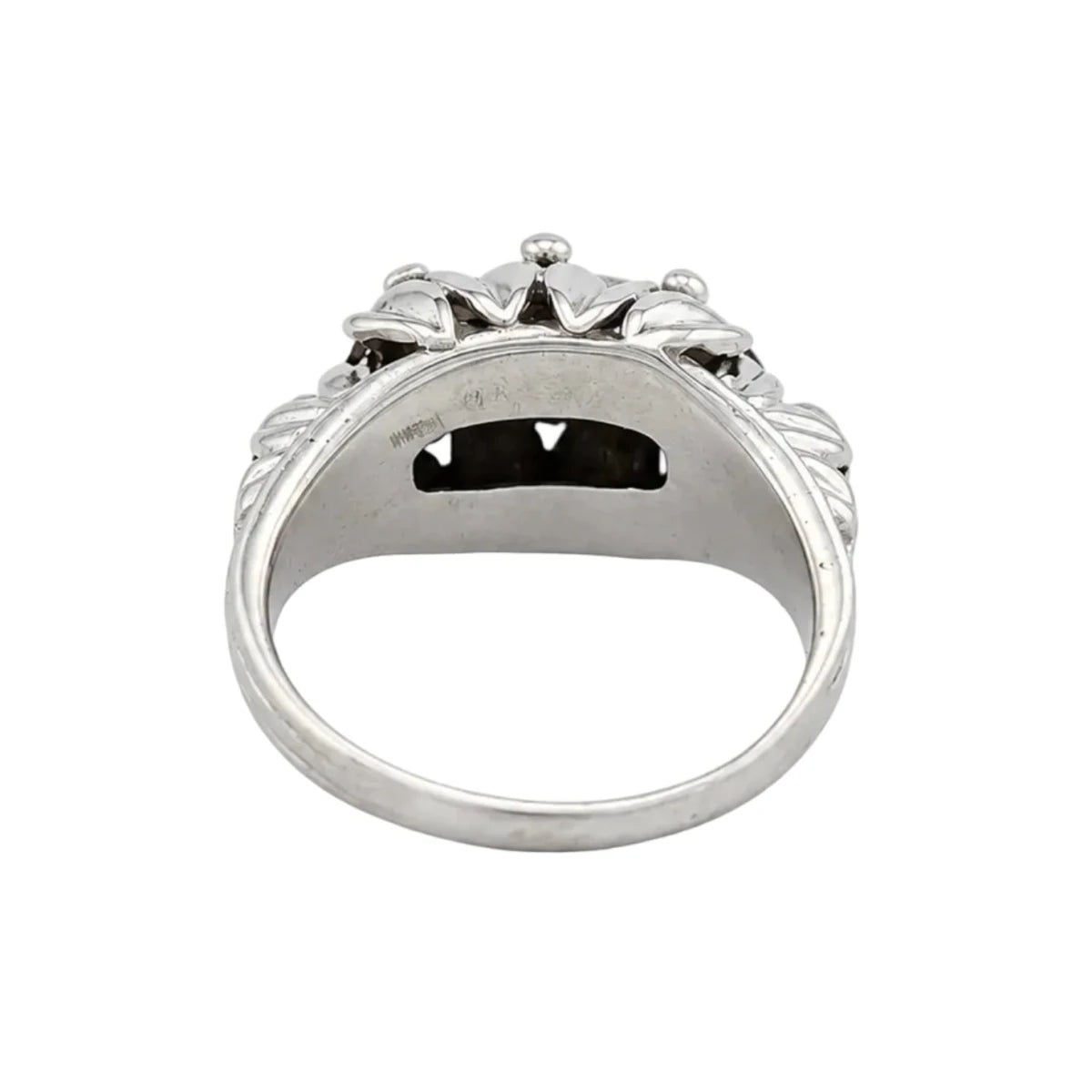 Bague Dôme en or blanc et diamants - Castafiore