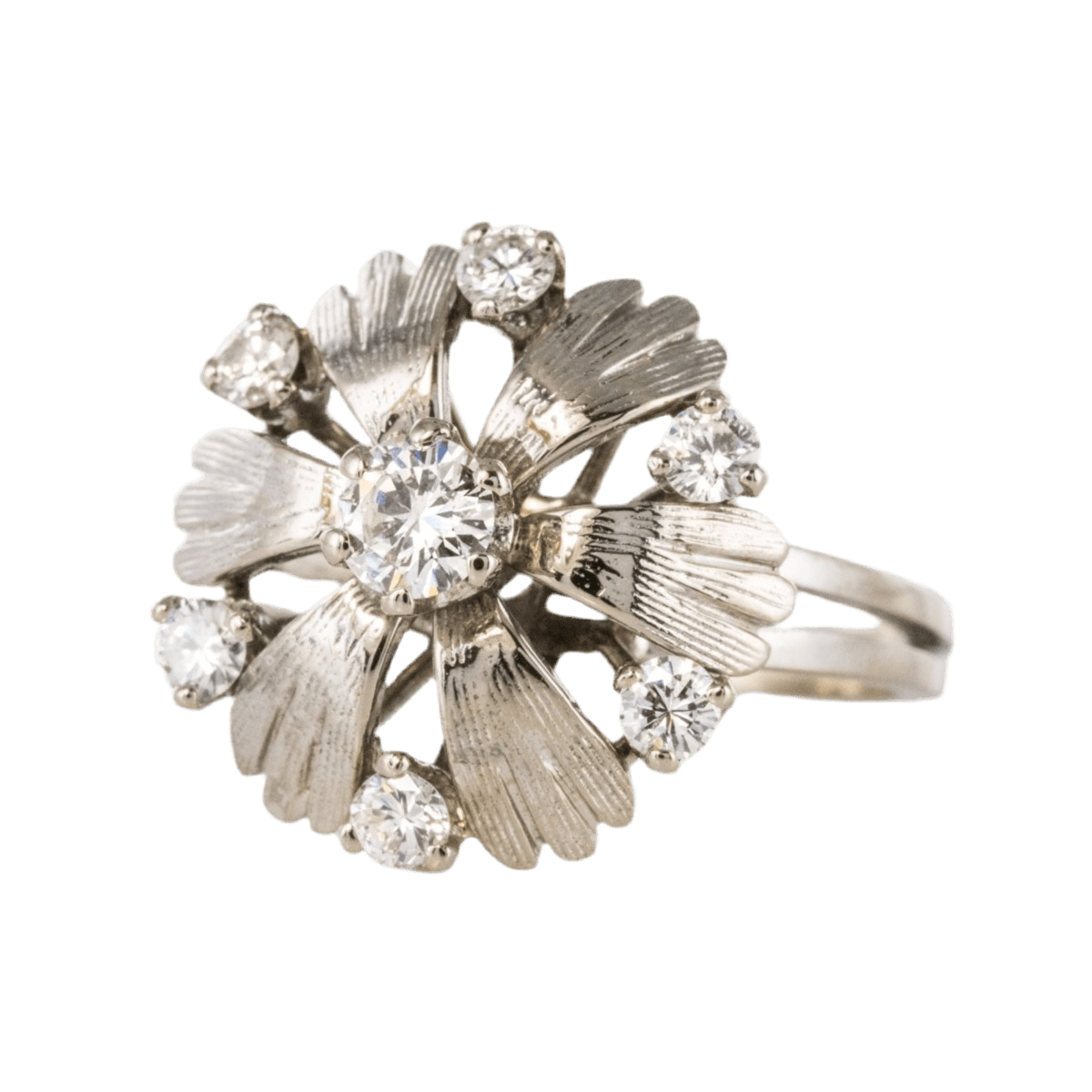 Bague Dôme en or blanc et diamants - Castafiore