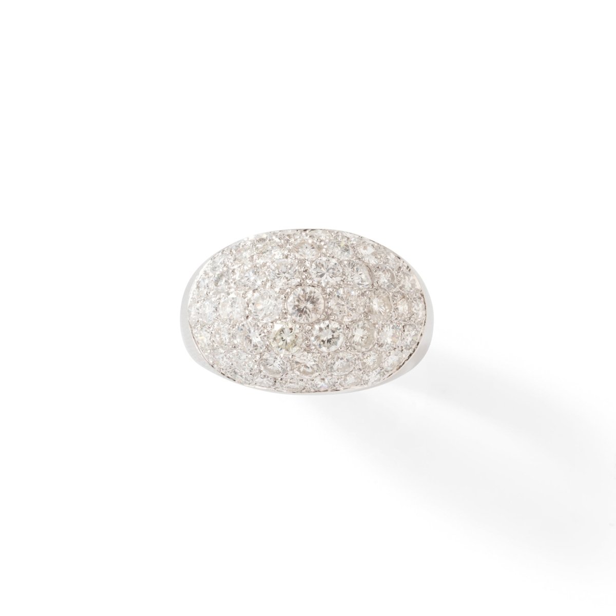 Bague Dôme en or blanc et diamants - Castafiore