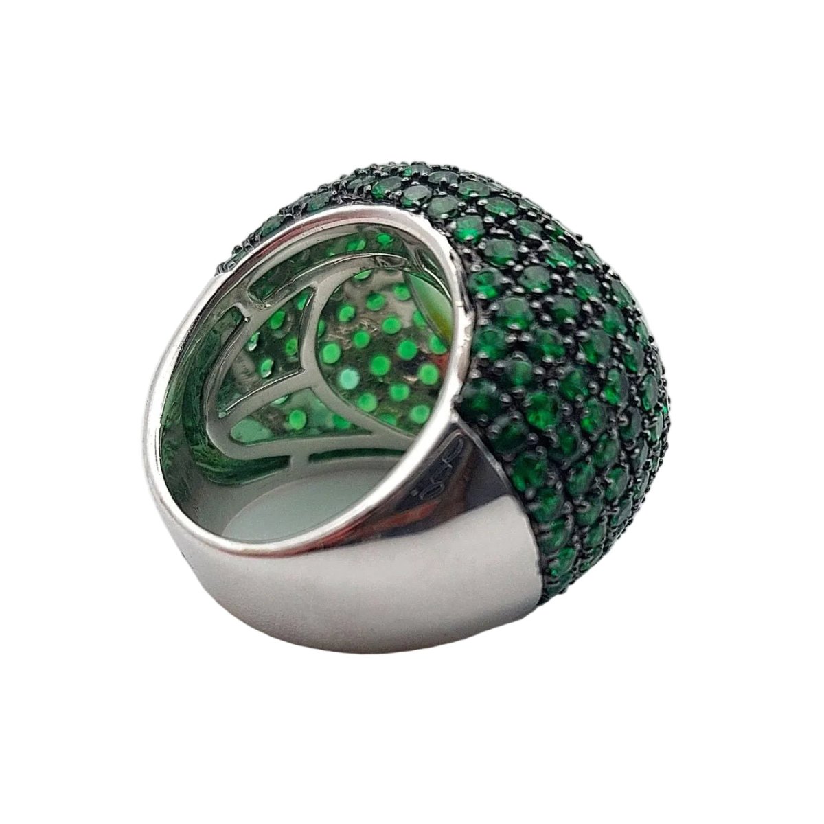 Bague Dôme en or blanc, quartz, grenats et diamants - Castafiore