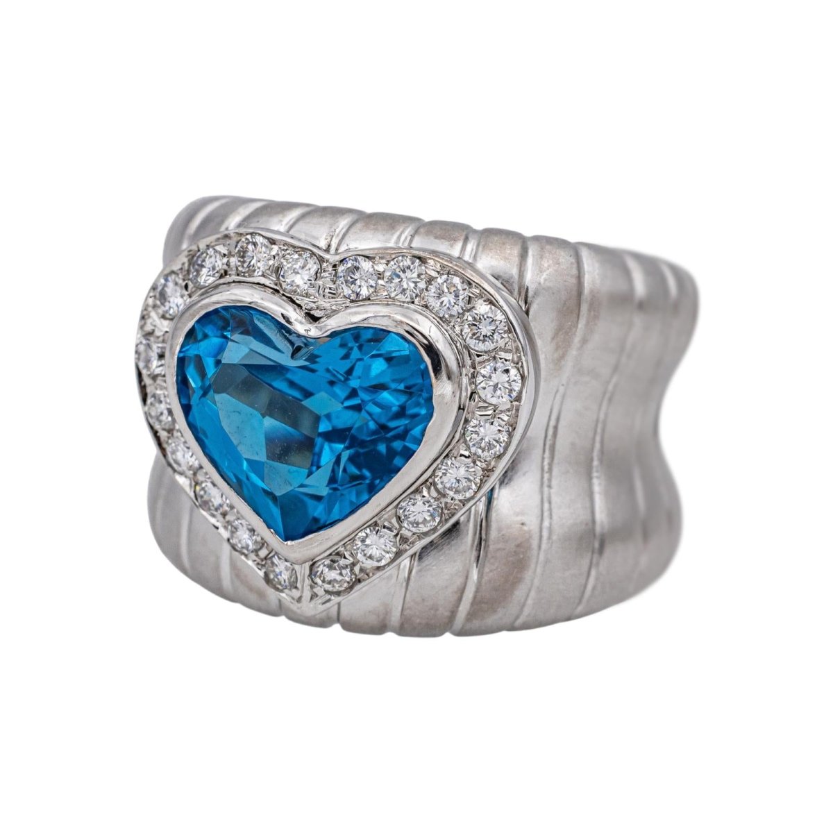 Bague Dôme en or blanc, topaze et diamants - Castafiore