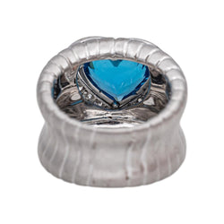 Bague Dôme en or blanc, topaze et diamants - Castafiore