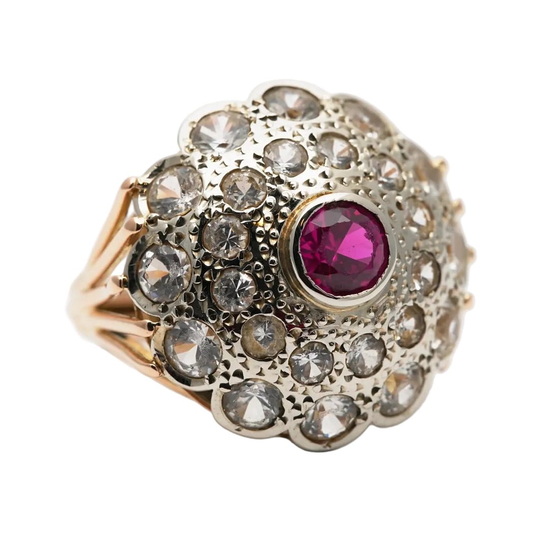 Bague Dôme en or jaune, argent, rubis et saphirs - Castafiore
