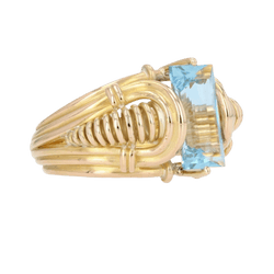 Bague Dôme en or jaune et aigue - marine - Castafiore