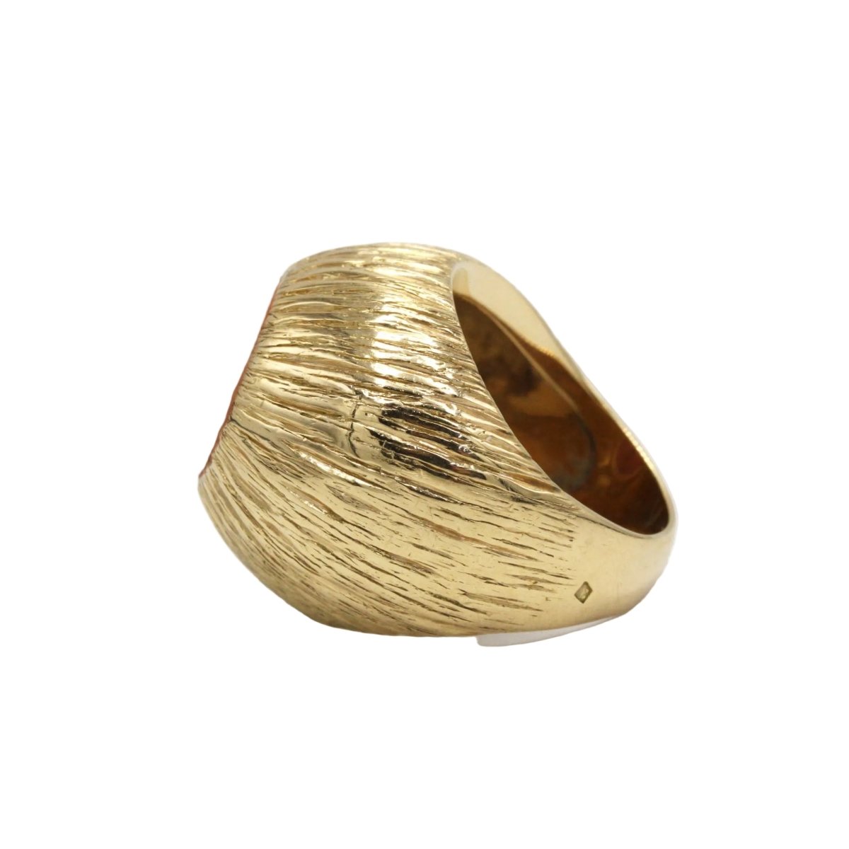 Bague Dôme en or jaune et corail - Castafiore