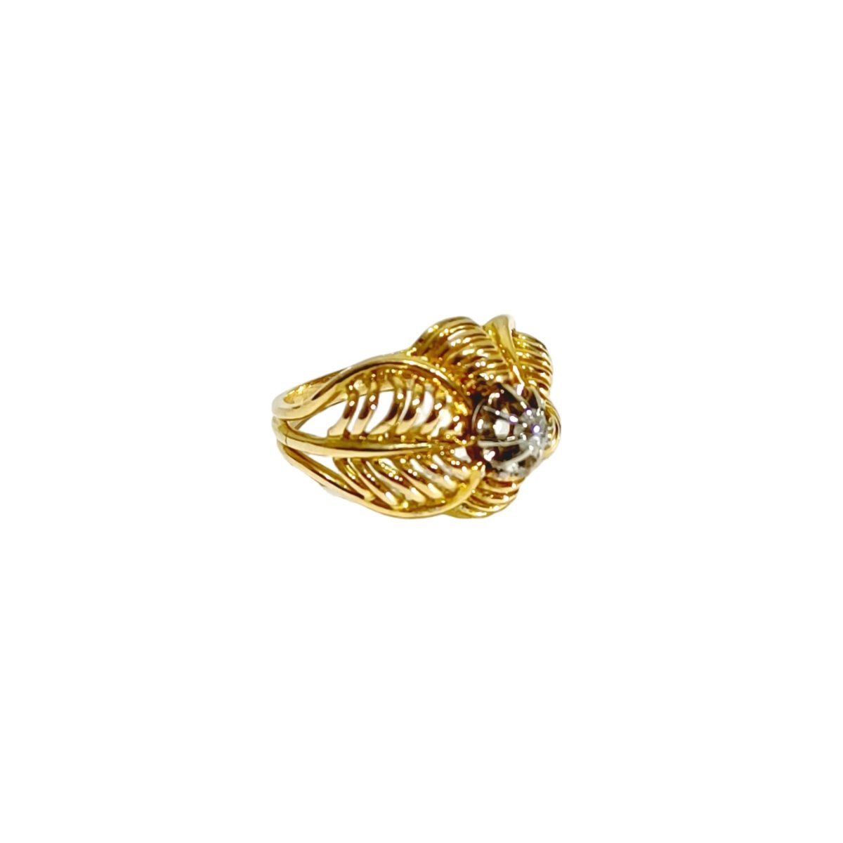 Bague Dôme en or jaune et diamant - Castafiore