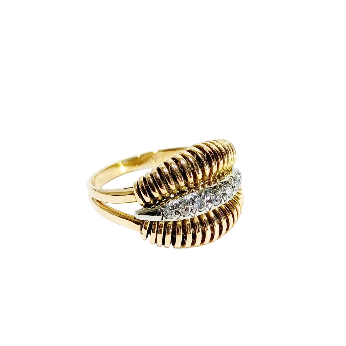 Bague Dôme en or jaune et diamants - Castafiore