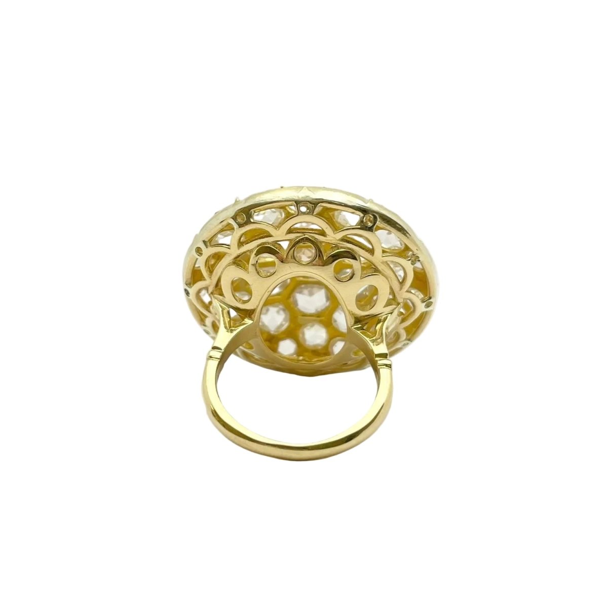 Bague Dôme en or jaune et diamants - Castafiore