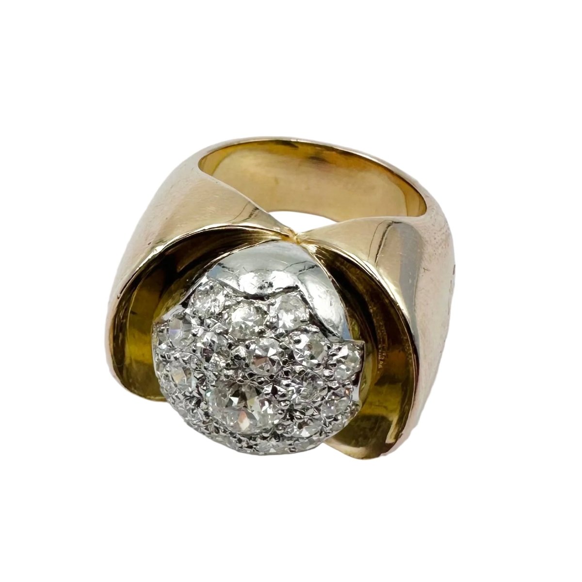 Bague Dôme en or jaune et diamants - Castafiore