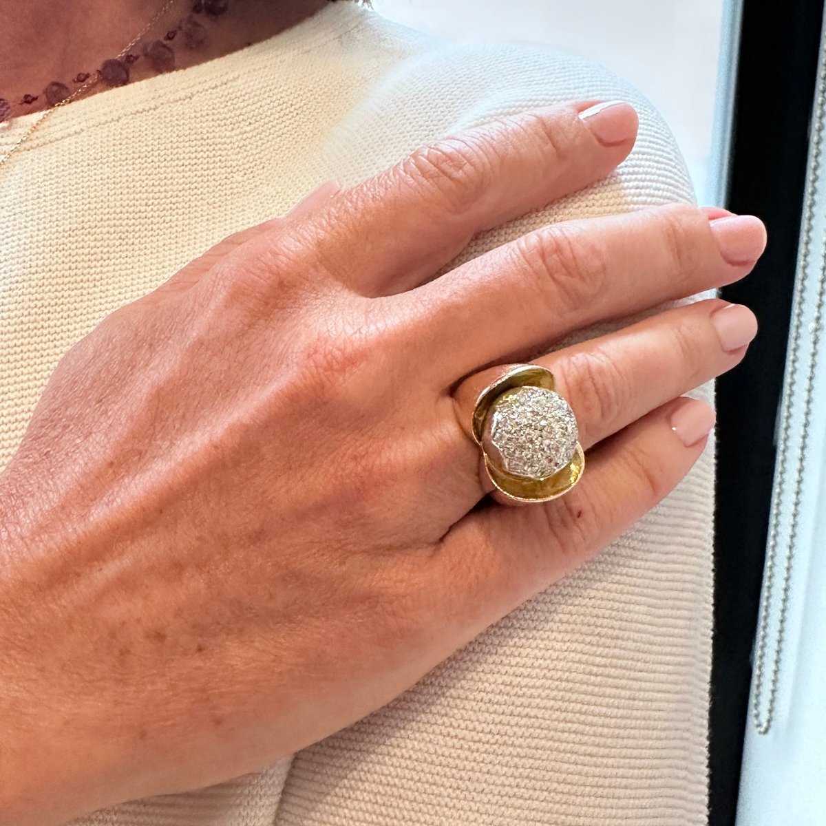 Bague Dôme en or jaune et diamants - Castafiore